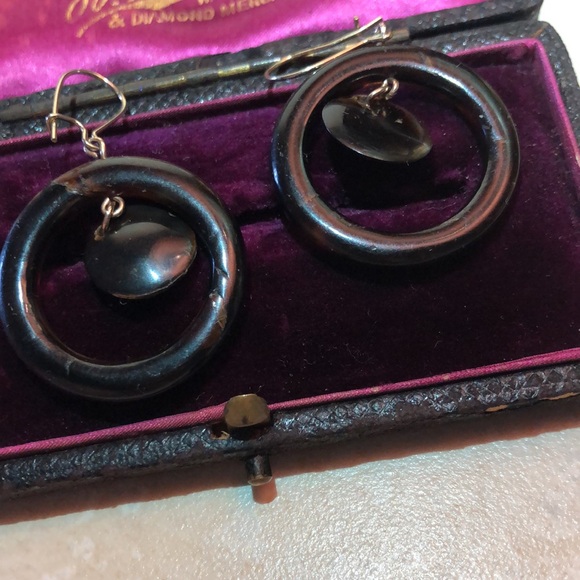 Victorian pique tortoise shell earrings - Picture 4 of 16